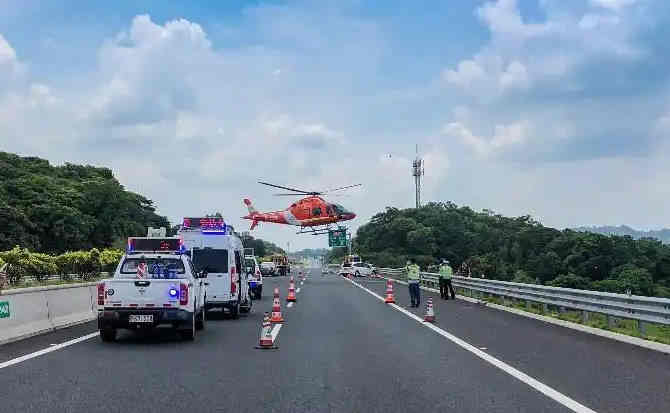郊区高速公路汽车救援案例