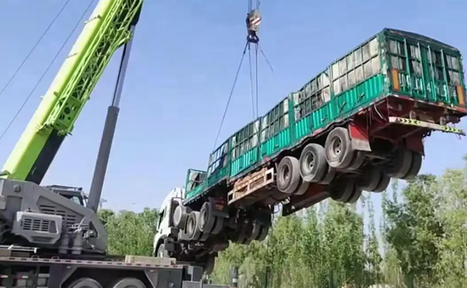 郊区道路脱困救援案例